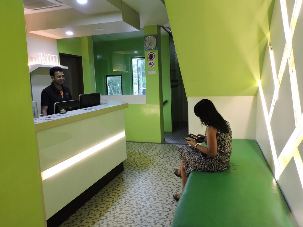 Merlin Hotel Penang George Town Exterior photo